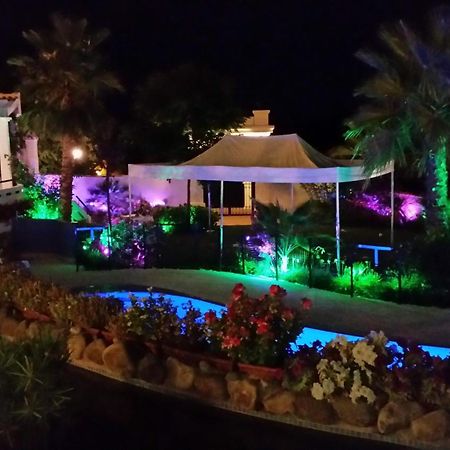 Country House Cortijo De La Fuente La Bobadilla エクステリア 写真
