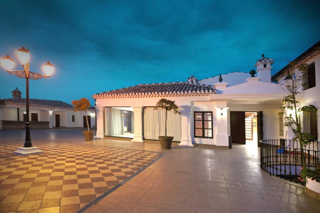 Country House Cortijo De La Fuente La Bobadilla エクステリア 写真